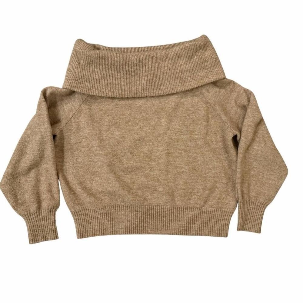 H&M Tan off the shoulder sweater